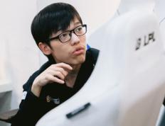 MK体育-凯恩新星精彩发挥表现惊艳，FPX未来可期！的简单介绍