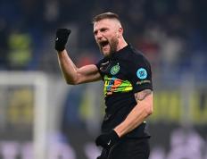 MK-欧冠赛程吃紧，门兴格拉德巴赫今晨遗憾出局，更衣室稳定，训练强度明显提升的简单介绍